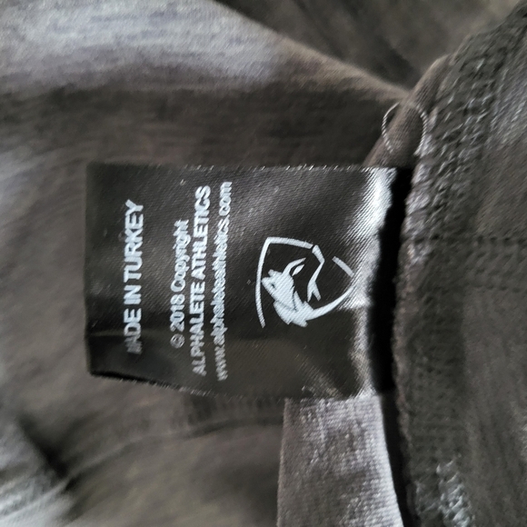 Alphalete Revival Grey Ribbed Contour Leggings In Medium - Picture 3 of 9